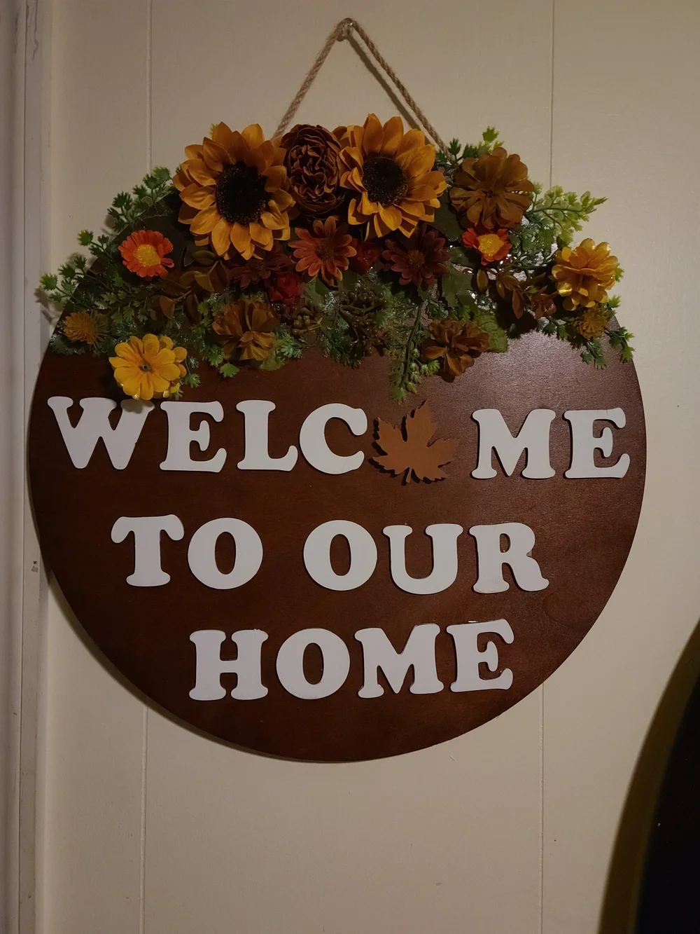 Autumn Sunflower 'Welcome To Our Home' Round Door decoration- Brown & Yellow